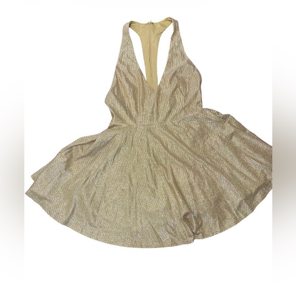 Lulu’s Apryl Mae Gold Glitter Metallic Halter Skater Dress Womens Medium NWT - Picture 7 of 14